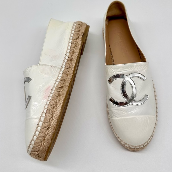 Chanel CC Logo Espadrilles Distressed Patent White Leather Flats EU 39 US 8-8.5 - Picture 4 of 14